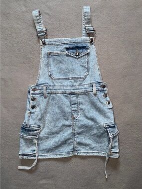 Love Trends Light Wash Denim Overall Skirt size S